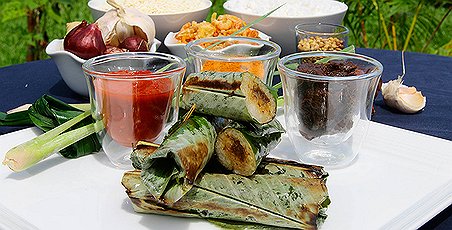 Business Class Dining